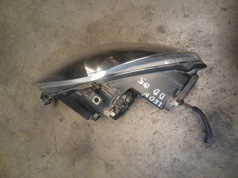 Faro derecho Seat Leon mk2 2005 - Imagen 2