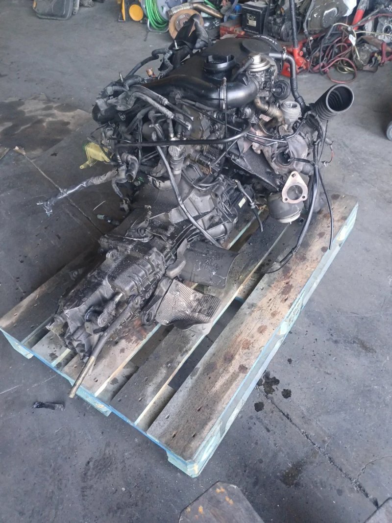 Motor VW 1.9 TDI AJM Passat - Imagen 2