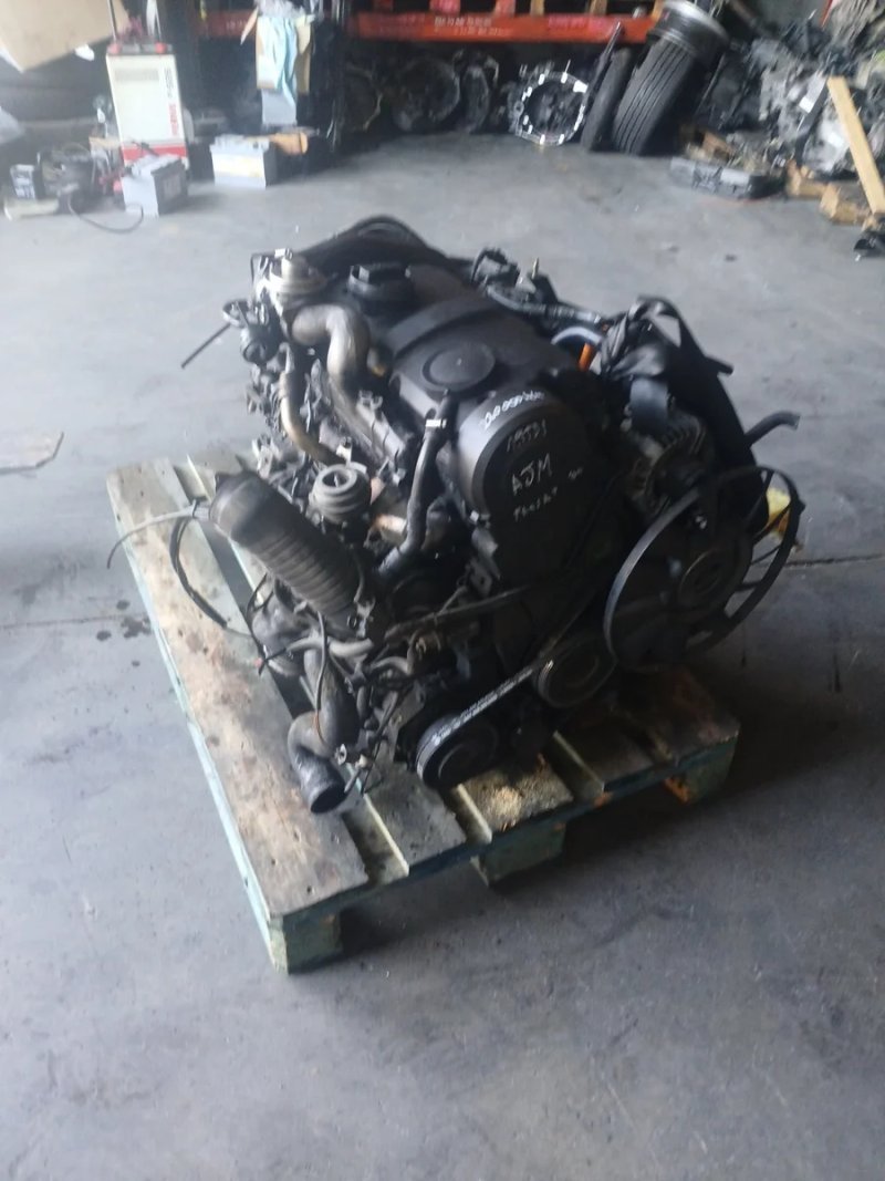 Motor VW 1.9 TDI AJM Passat - Imagen 5