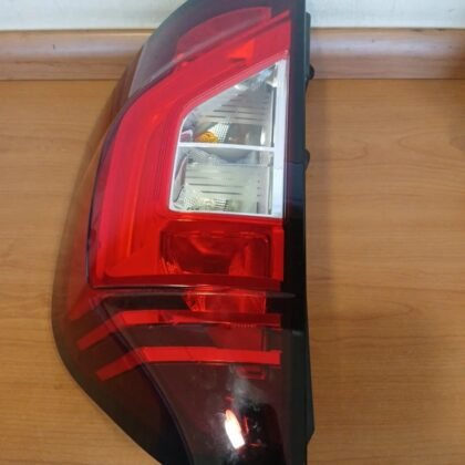 Piloto Trasero Derecho Nissan Towstar 2025 | Ref. 26550122