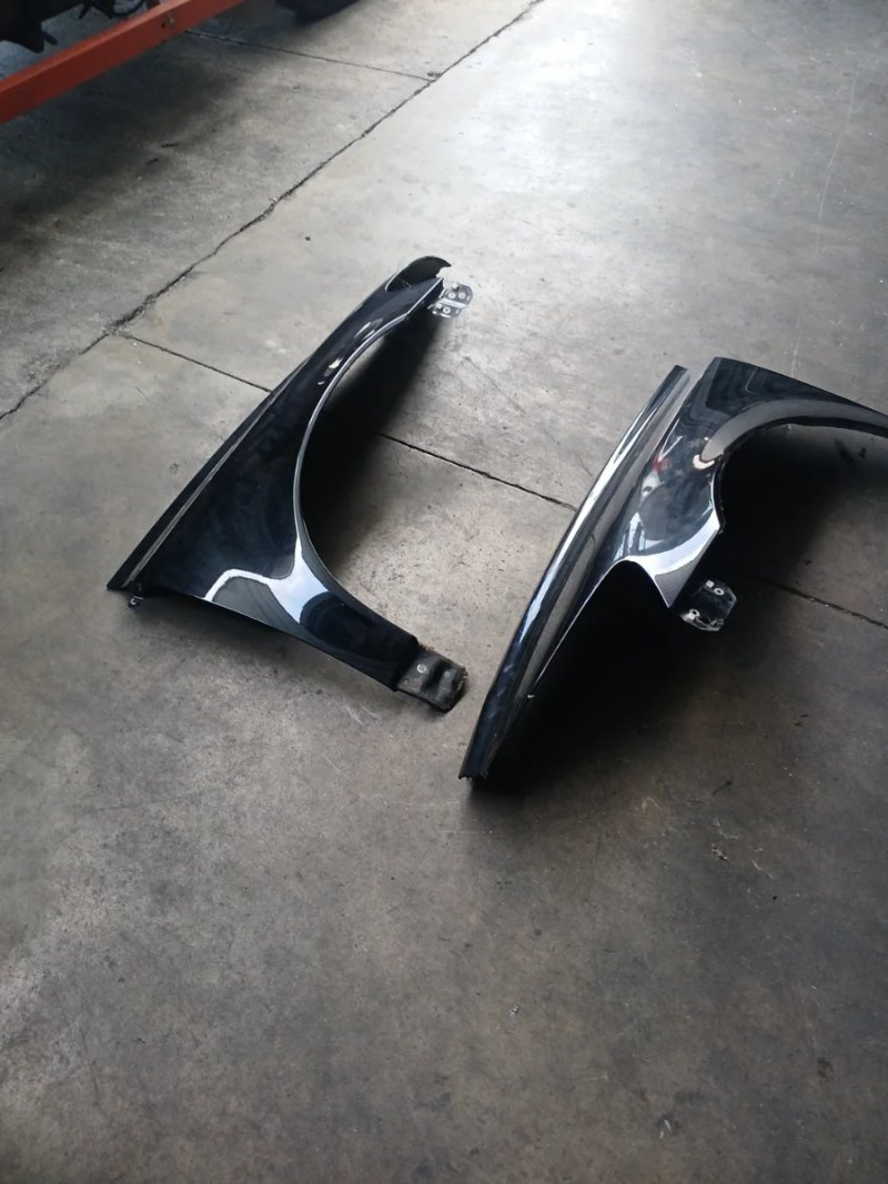 Aletas Volvo V50 2008 Negras - Imagen 6