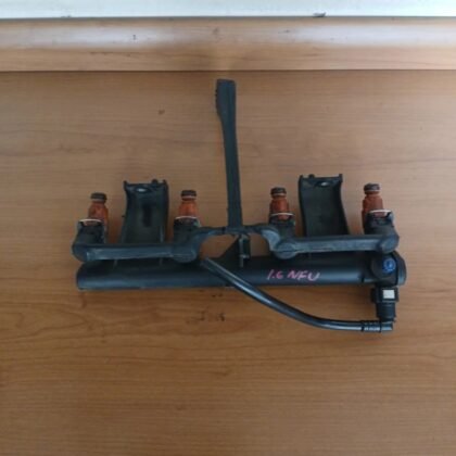 Rampa y Inyectores Peugeot 1.6 16v NFU | Ref. 9636520780