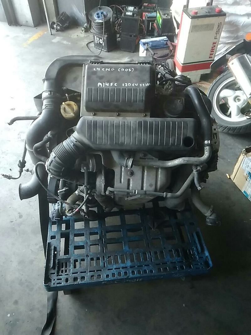 Motor 1.4 CNG Fiat DOBLO 2014