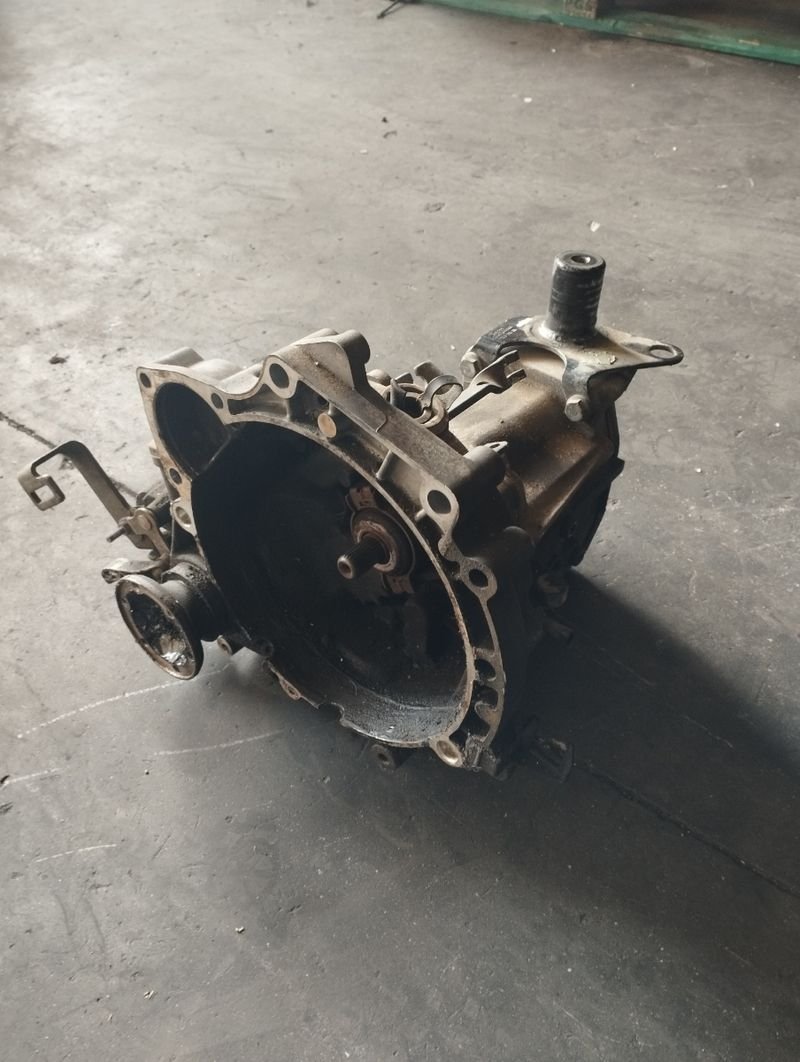Caja de cambios VW polo tipo motor AEX