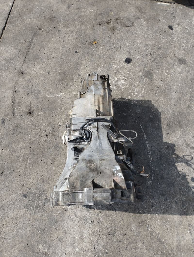 Caja de cambios Audi A4 motor ALT 2.0 gasolina | Ref. ENM13120