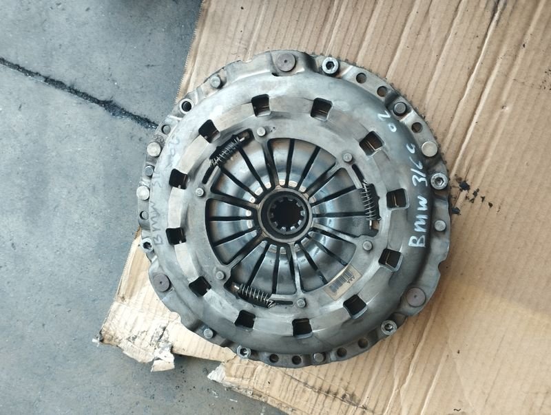 Bimasa y embrague completo BMW 316 gasolina 2002 - Imagen 5