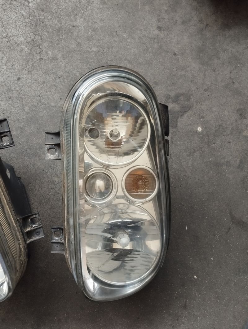 Pareja Faros delanteros VW golf 4 2001 - Imagen 3