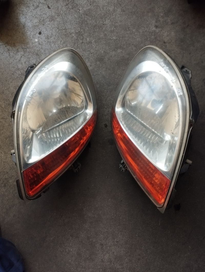 Pareja faros delanteros Renault Kangoo 2002