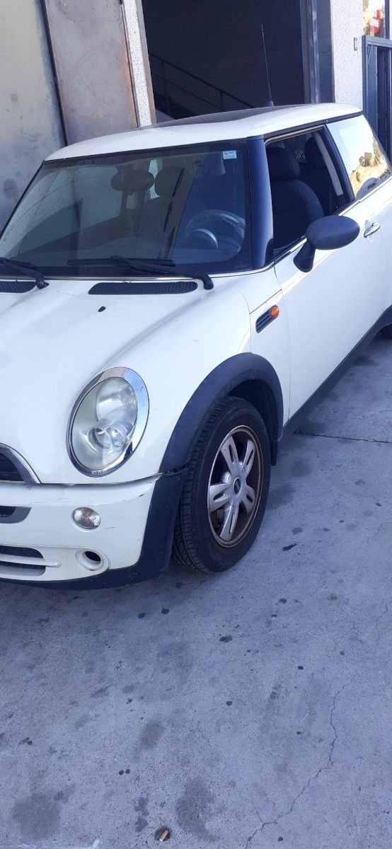 Mini en despiece