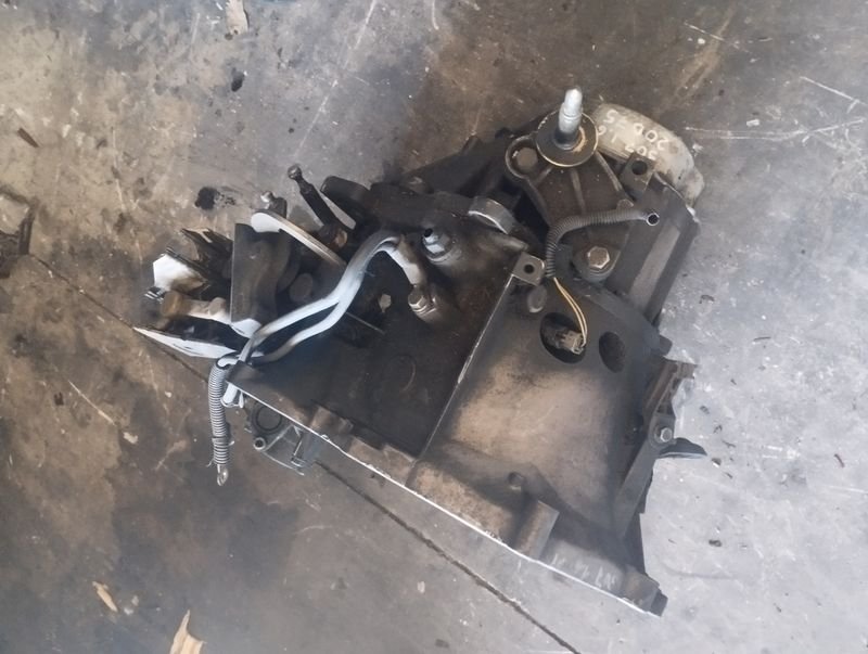 Caja de cambios Peugeot 307 1.6 HDI - Imagen 2