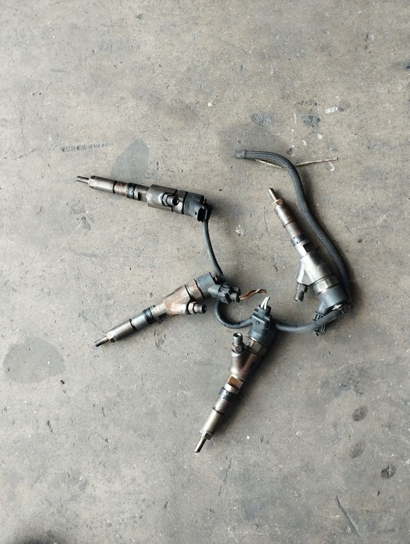 Inyectores motor RHS 2.0 HDI