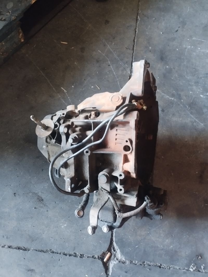 Caja de cambios partner 1.9 Diesel 00 | Ref. 201A74