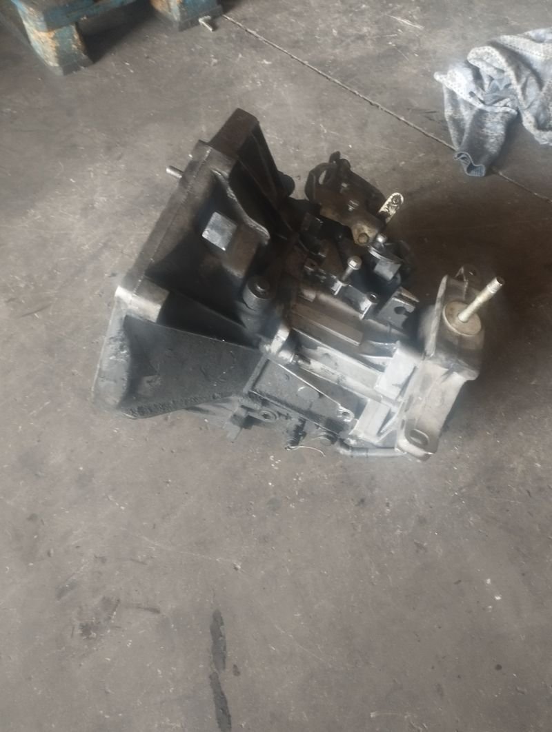 Caja de cambios fiat multipla 1.9 JTD - Imagen 4