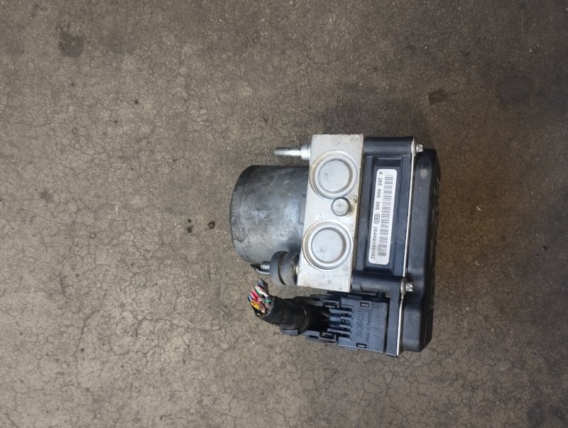 ABS Nissan primera P.12 1.6 G 04 | Ref. 0265800308 - Imagen 3