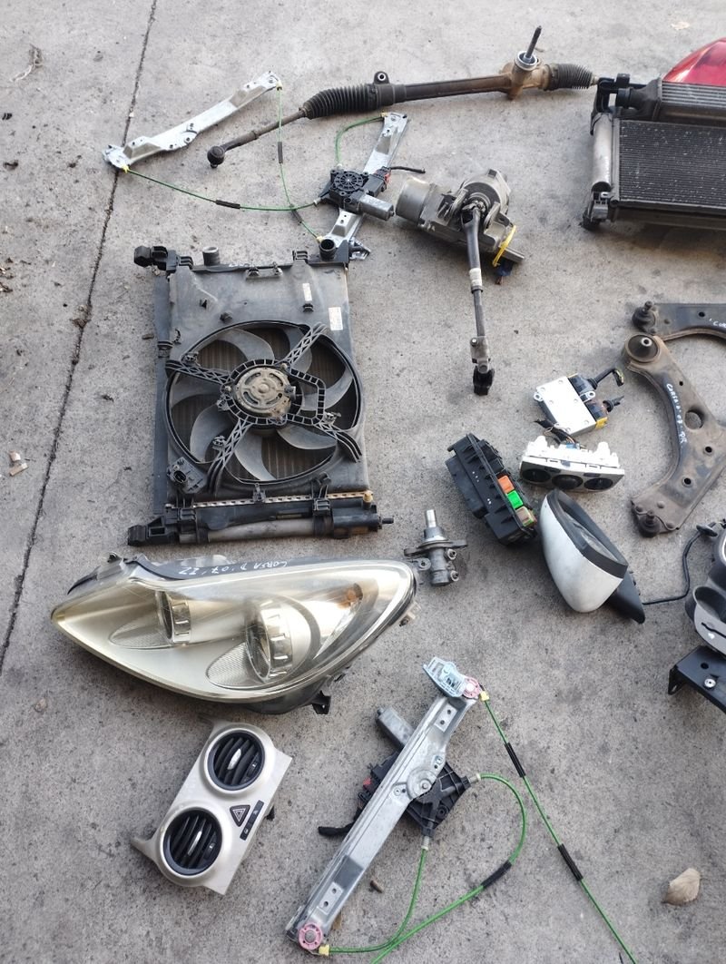 Despiece corsa D 1.3 CDTI 07 - Imagen 2