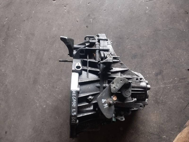 Caja de cambios Renault Megane 1.5 DCI - Imagen 2