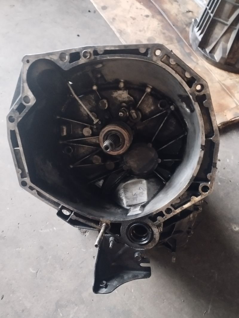 Caja de cambios Renault Megane 1.5 DCI - Imagen 5