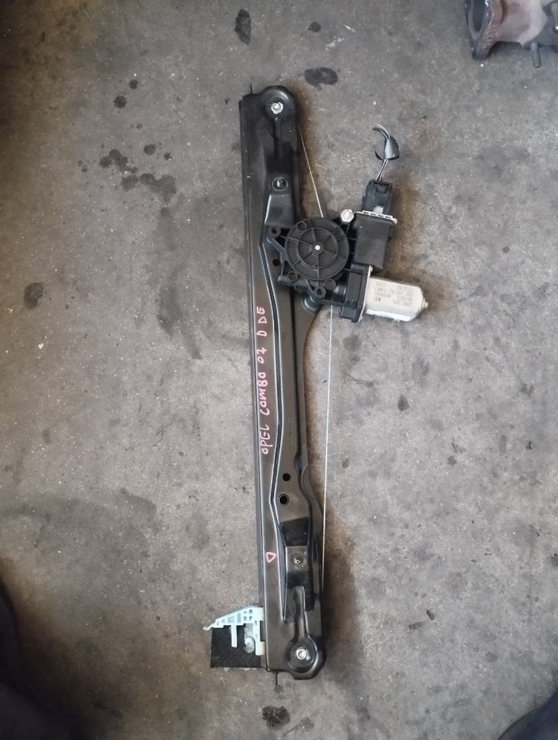 Elevalunas delantero derecho Opel combo | Ref. 5000887
