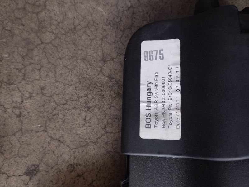 Bandeja trasera Toyota avensis 2016 | Ref. 641005040C1 - Imagen 3