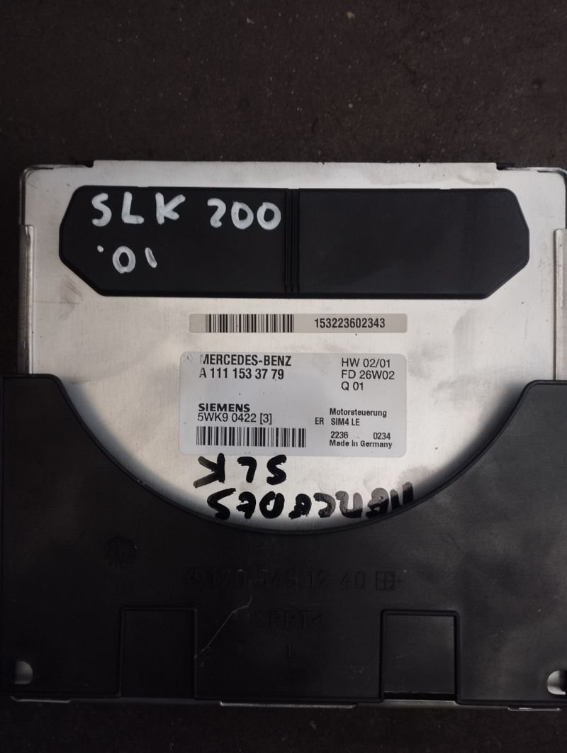 Centralitas motor y confort mercedes SLK | Ref. A1111533779 - Imagen 3