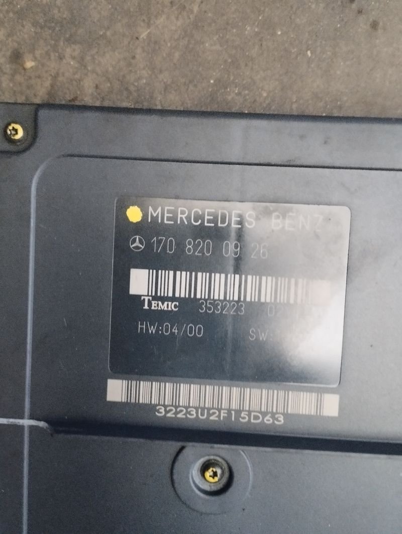 Centralitas motor y confort mercedes SLK | Ref. A1111533779 - Imagen 4