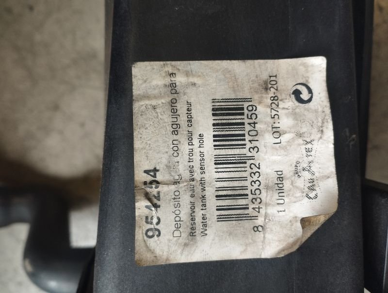 Depósito de agua BMW 320 E46 | Ref. 954254 - Imagen 3