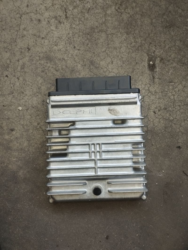 Centralita ecu Ford Transit Connect 1.8 | Ref. 4T1112A650CC - Imagen 2