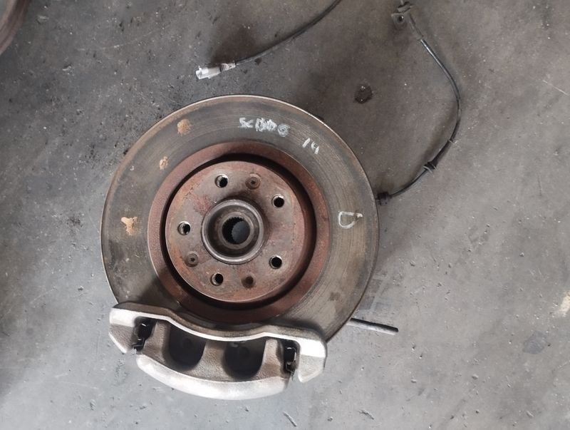 Manguetas delanteras Fiat Scudo 2.0 2014 - Imagen 3