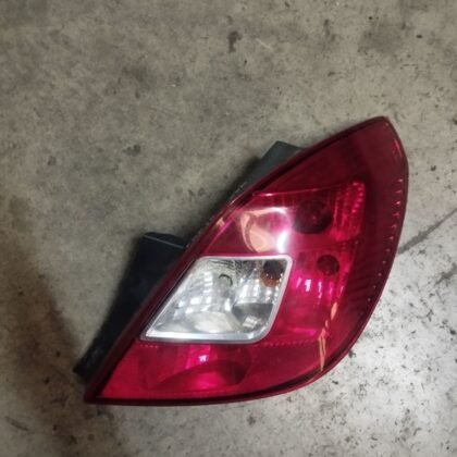Faro trasero derecho Opel corsa 2007