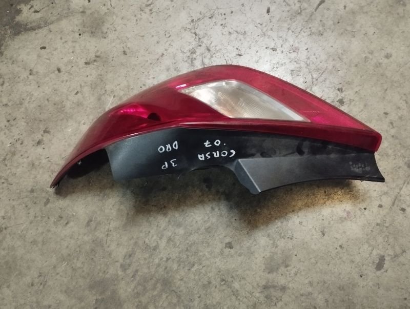 Faro trasero derecho Opel corsa 2007 - Imagen 2