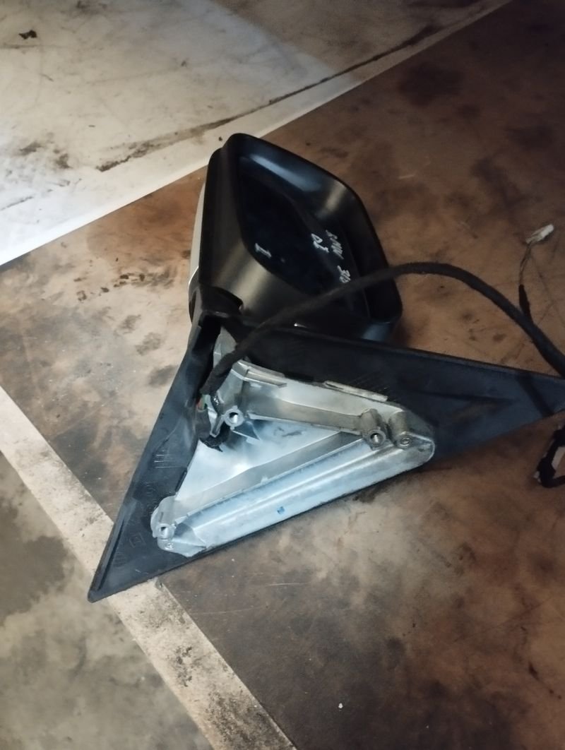 Retrovisor izquierdo BMW 318 - Imagen 2