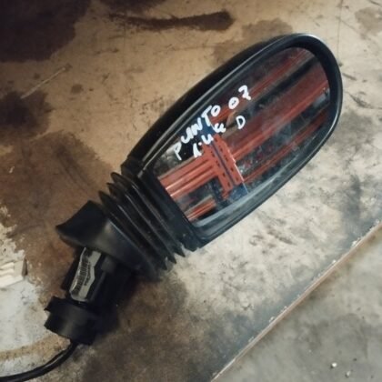 Retrovisor derecho Fiat punto año 2007